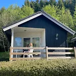 Camping Riis Give